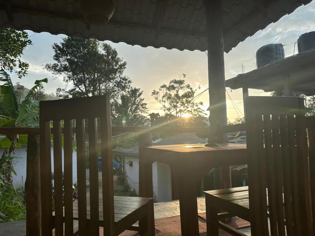 Why Not Guest House Ella Esterno foto