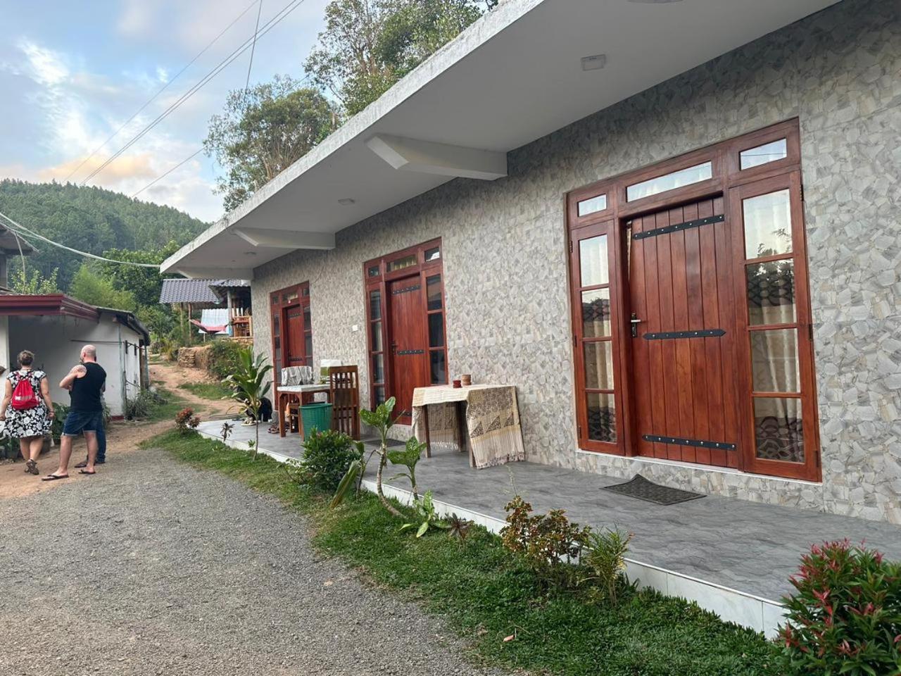 Why Not Guest House Ella Esterno foto